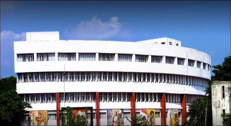 RBU Kolkata Academic Building photo 3